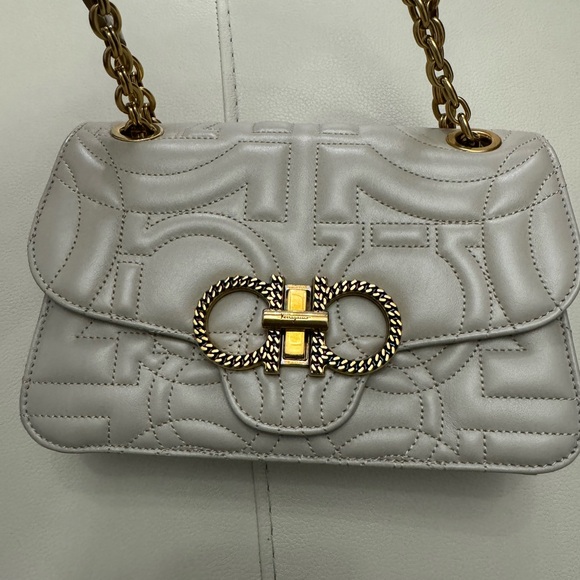 SALVATORE FERRAGAMO Flap Bag - Picture 2 of 8